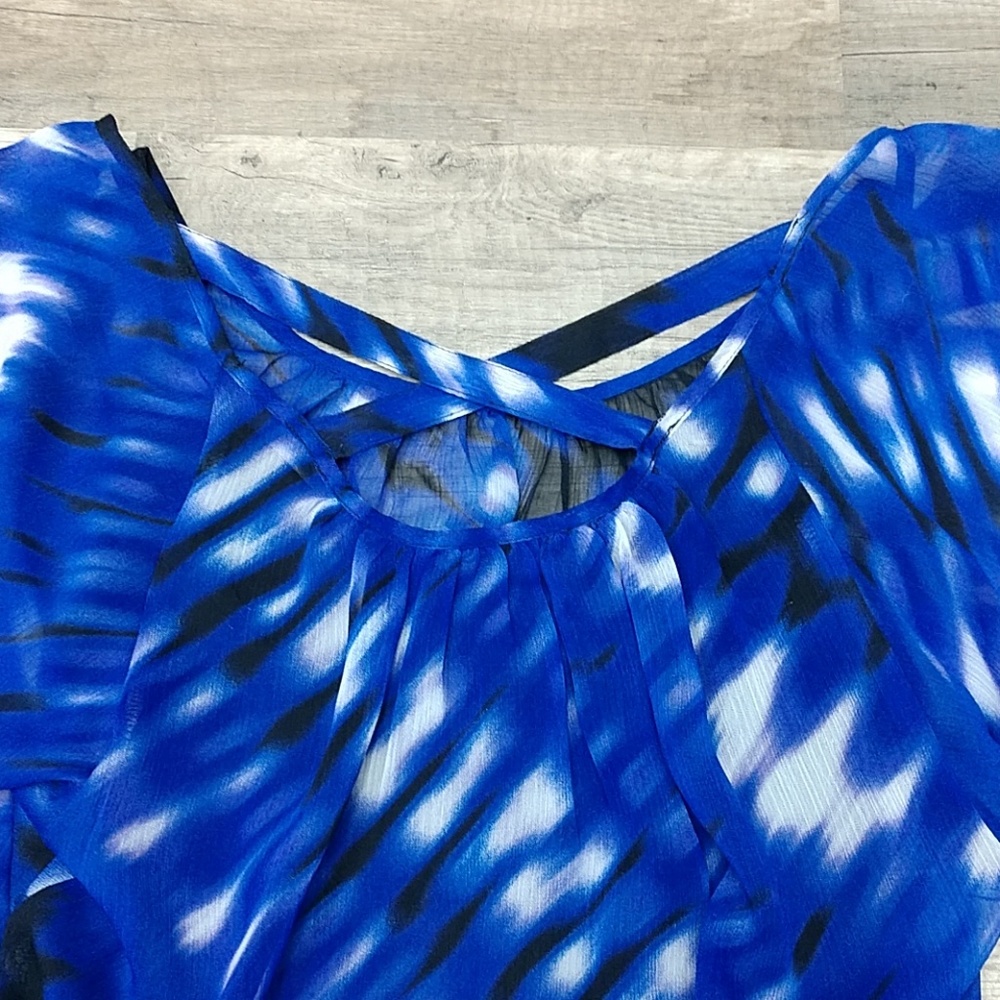 Express Dress - Picture 7 of 8